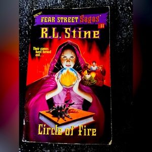 R.L. Stine Fear Street Sagas RARE